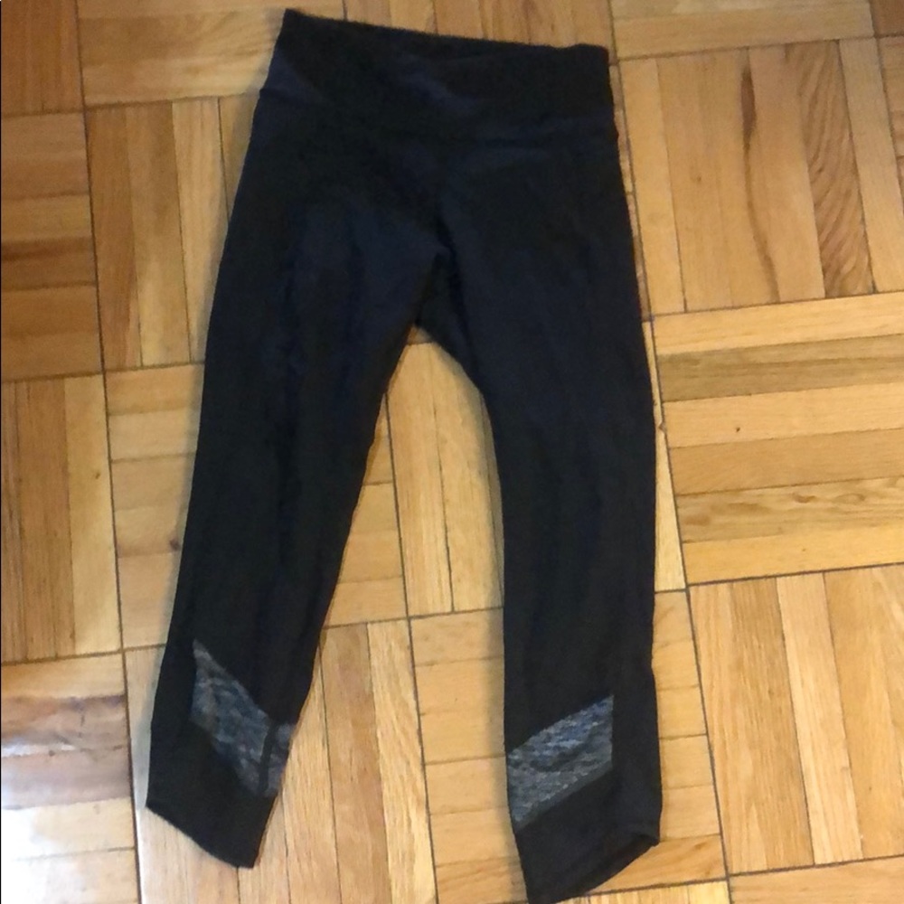 Cropped black leggings LULU